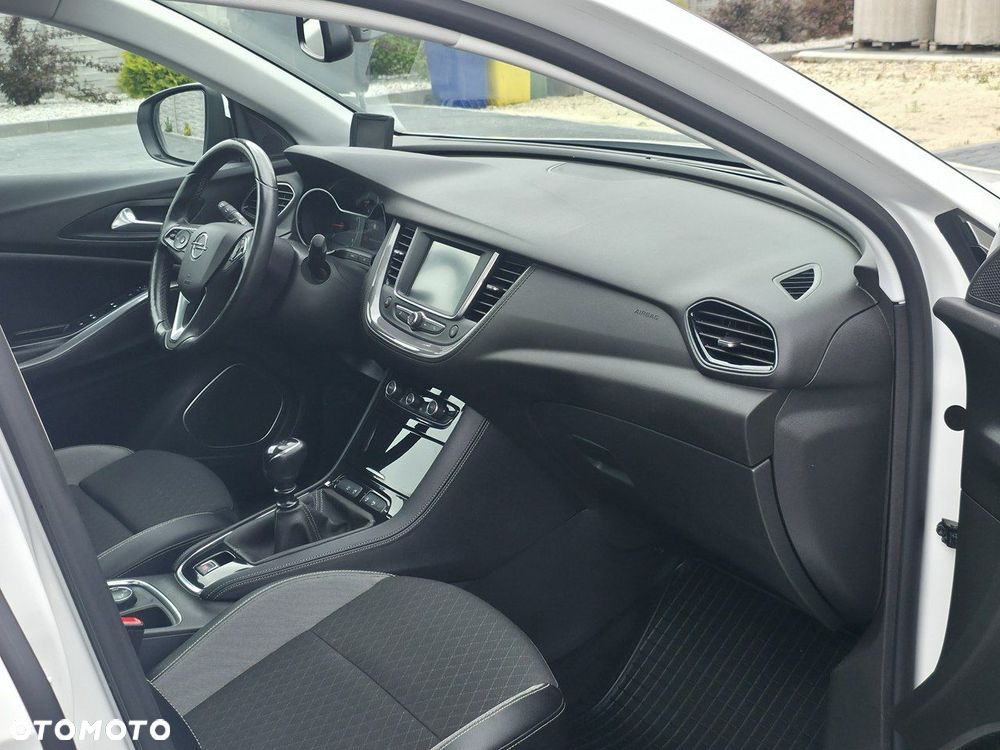 Opel Grandland X - 10