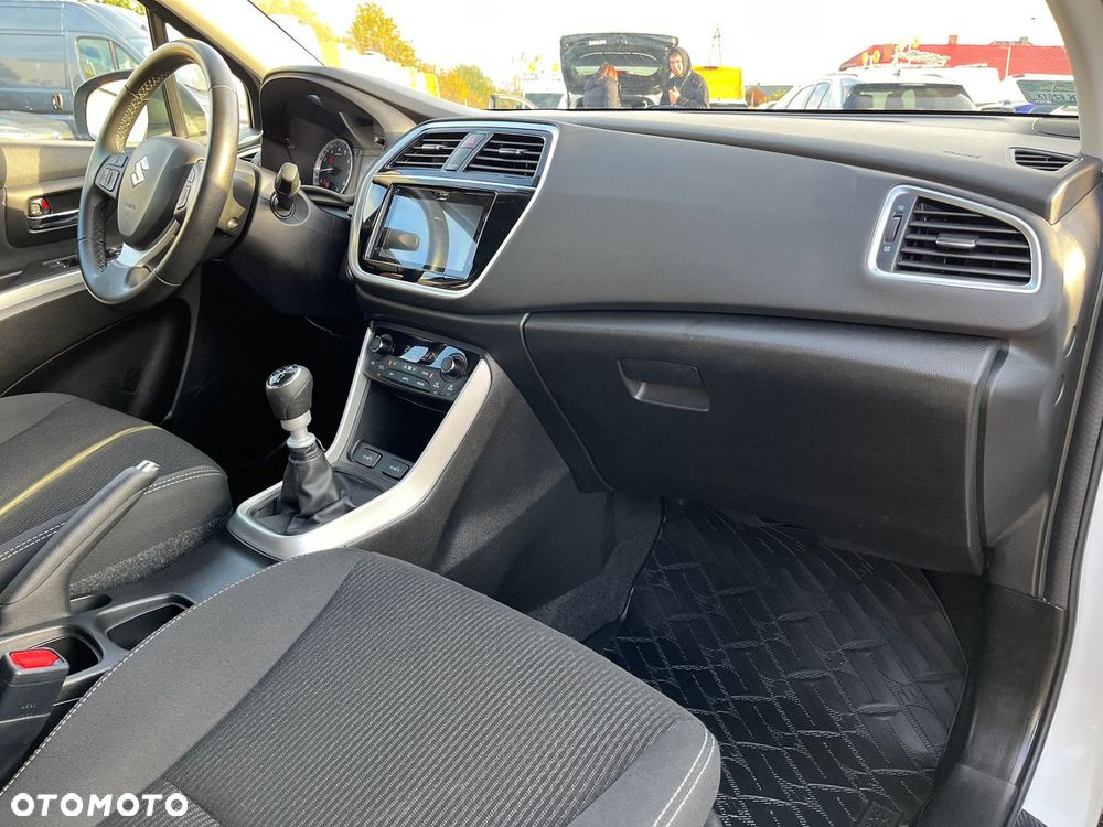 Suzuki SX4 S-Cross - 6