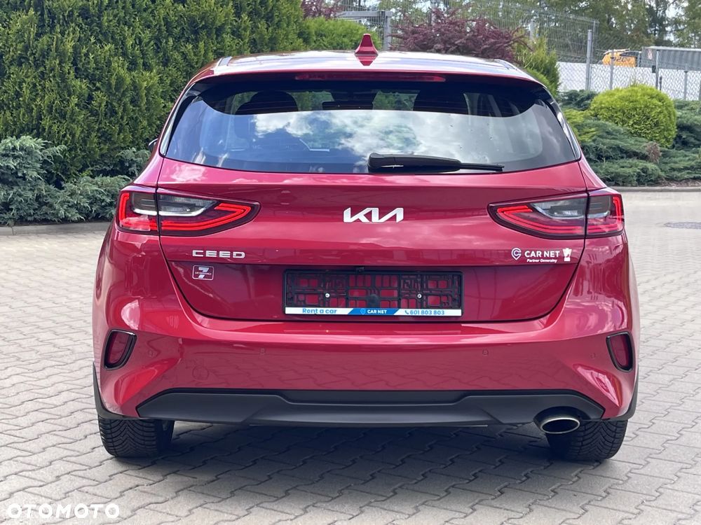 Kia Ceed 1.5 T-GDI M - 6