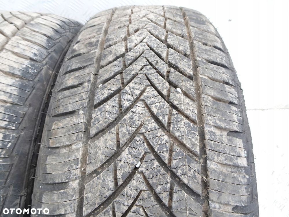 Opony RoTaLLa SETULA 4 SEASON RA03 T/H 215/60 R17 - 3