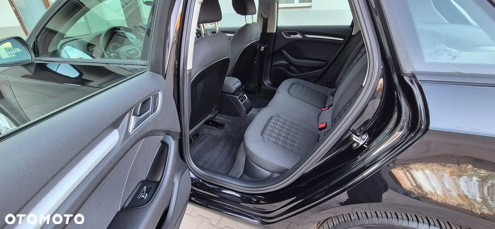 Audi A3 Sportback 1.2 TFSI Attraction - 12