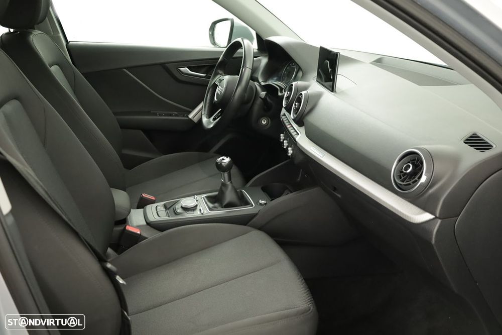 Audi Q2 30 TFSI - 21