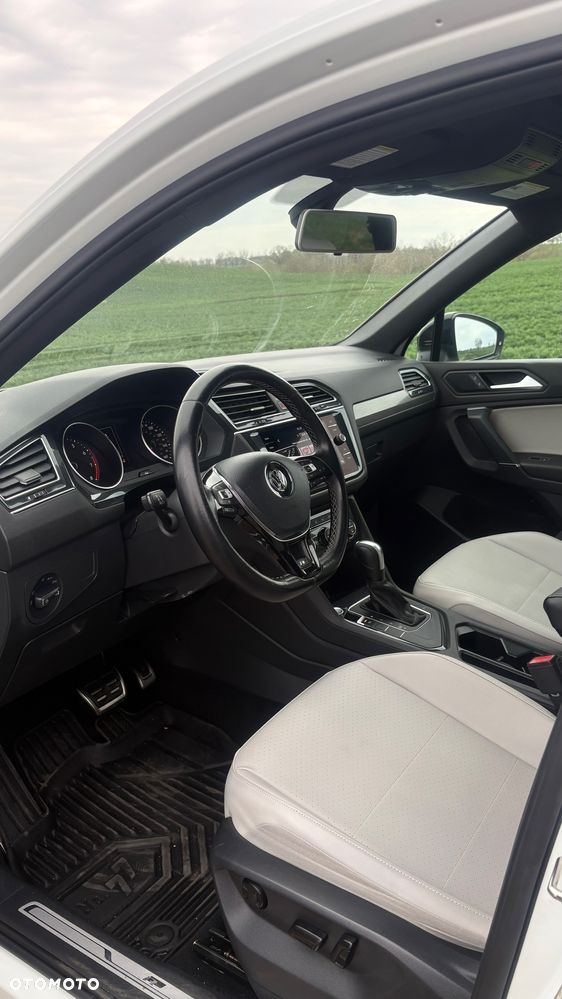 Volkswagen Tiguan - 13
