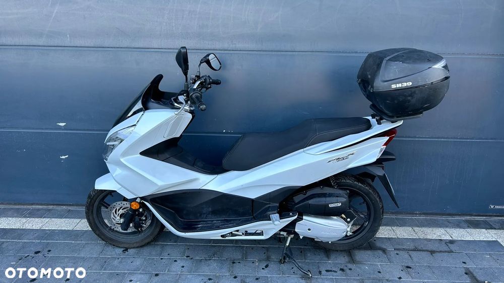 Honda PCX - 1