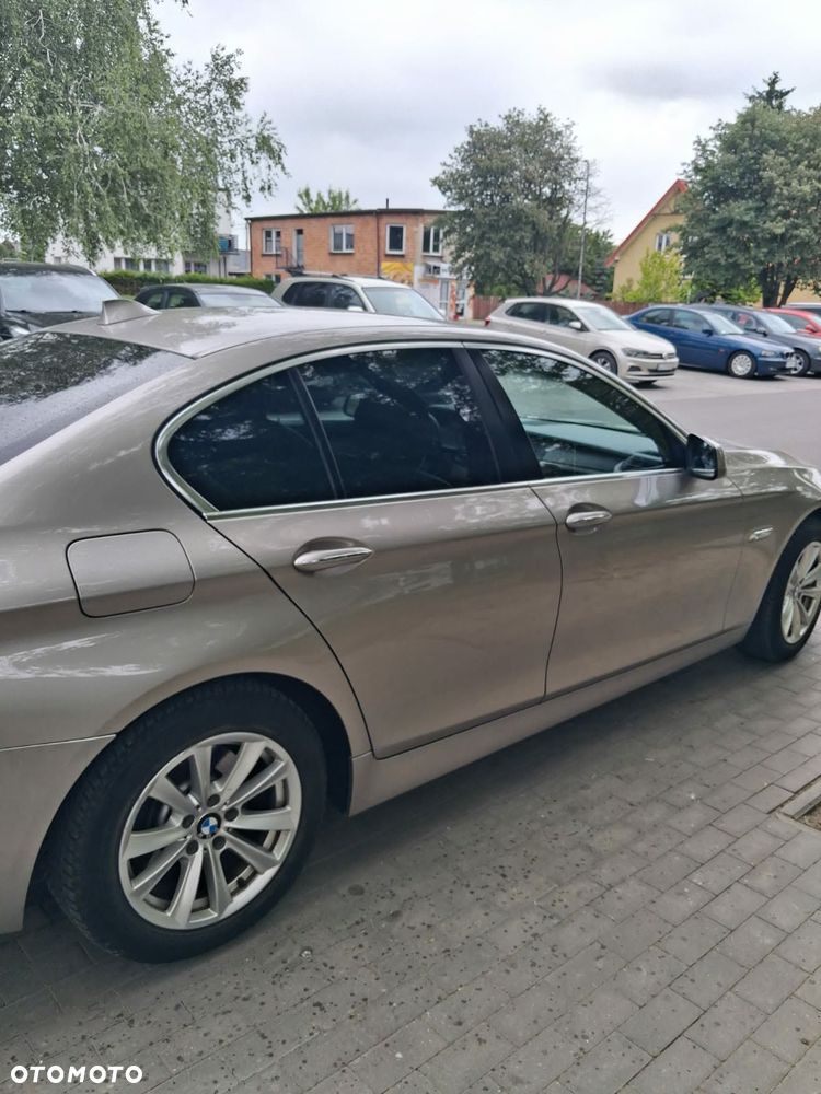 BMW Seria 5 520d - 2