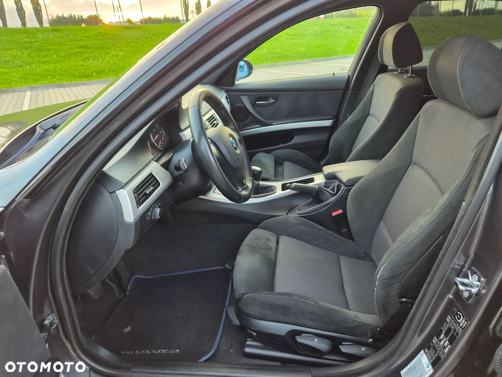 BMW Seria 3 - 18