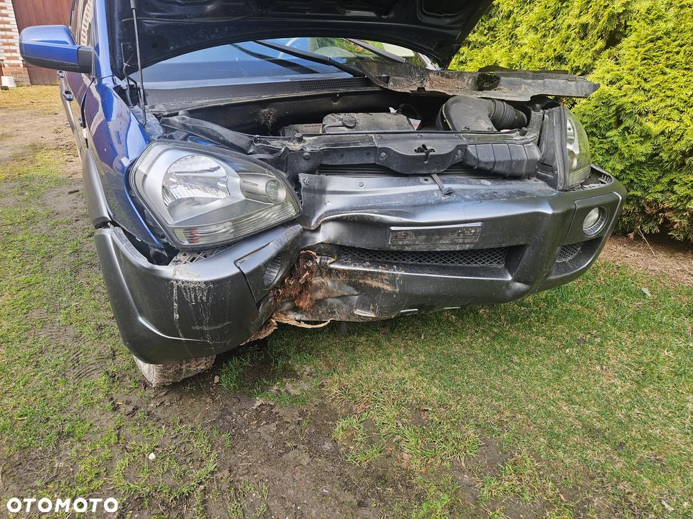 Hyundai Tucson 2.0 Elegance / Premium - 4