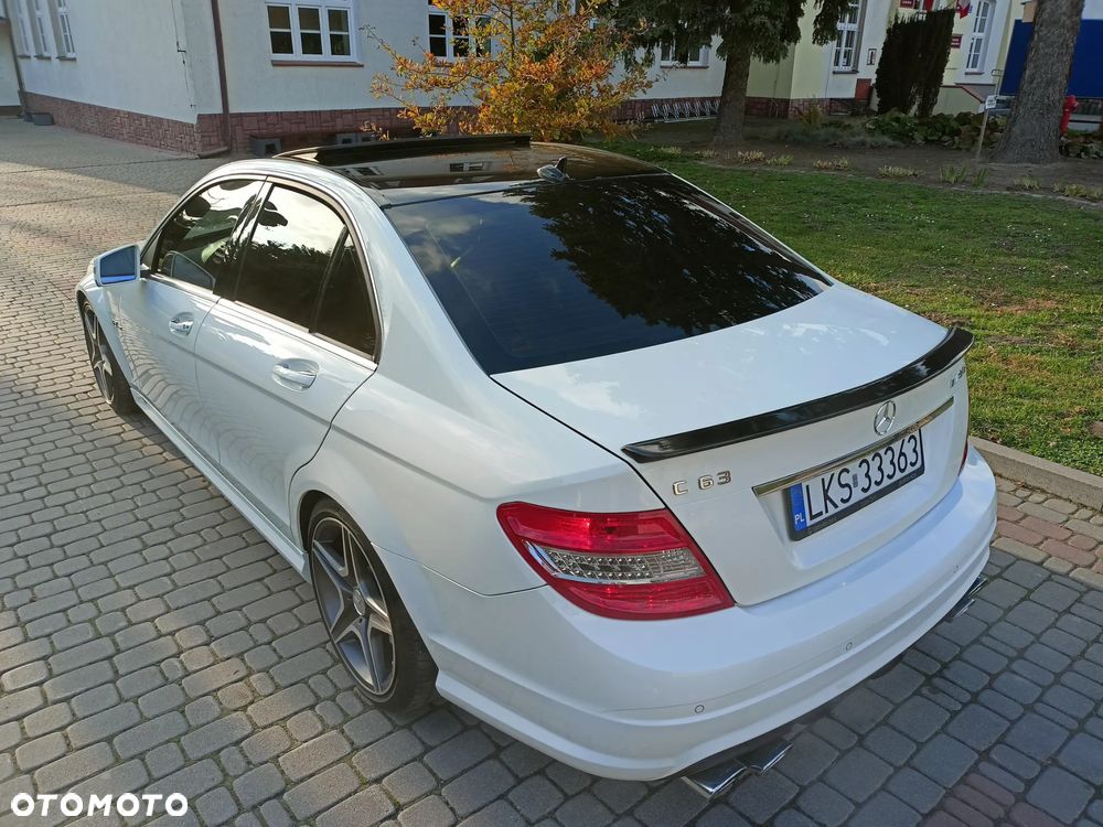 Mercedes-Benz Klasa C 63 AMG 7G-TRONIC SPORT EDITION - 10