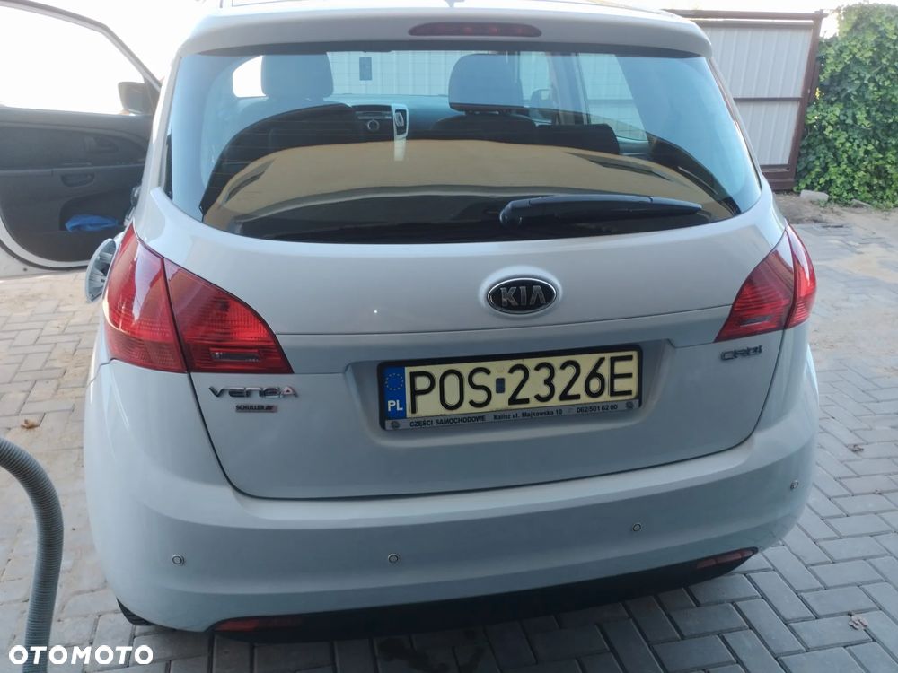 Kia Venga 1.4 CRDi 90 Vision - 12