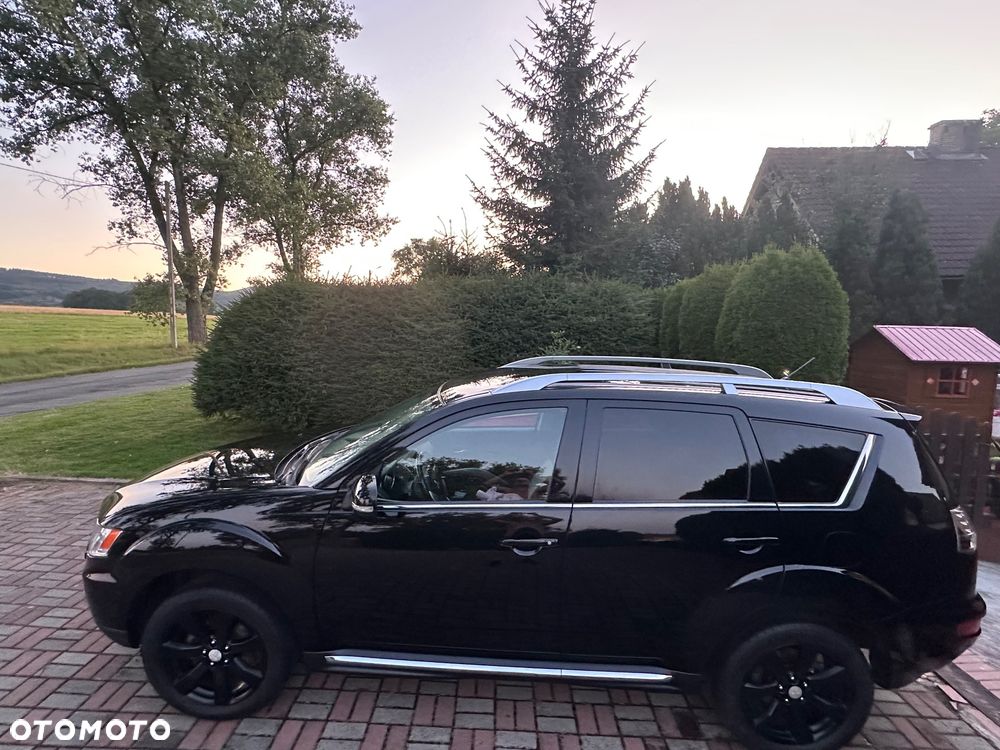 Mitsubishi Outlander 2.0 DID Intense + - 7