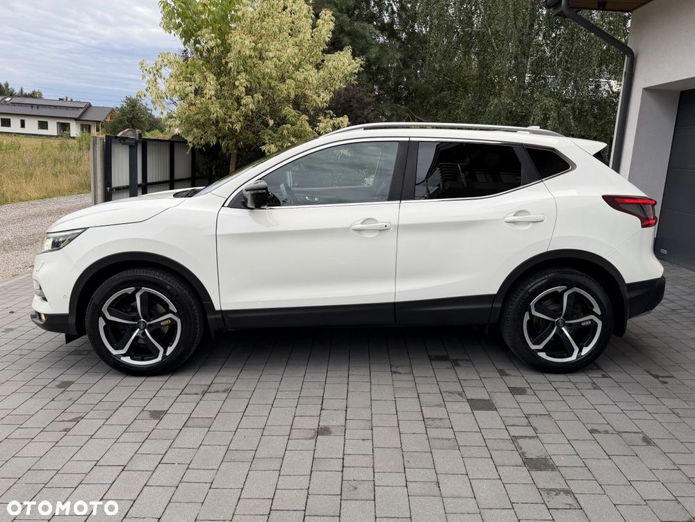 Nissan Qashqai 1.6 DIG-T Tekna+ - 16