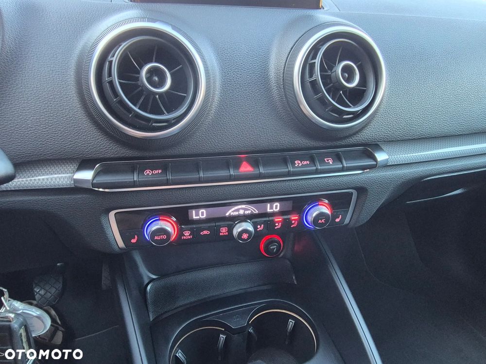 Audi A3 Sportback 1.6 TDI Ambiente - 7