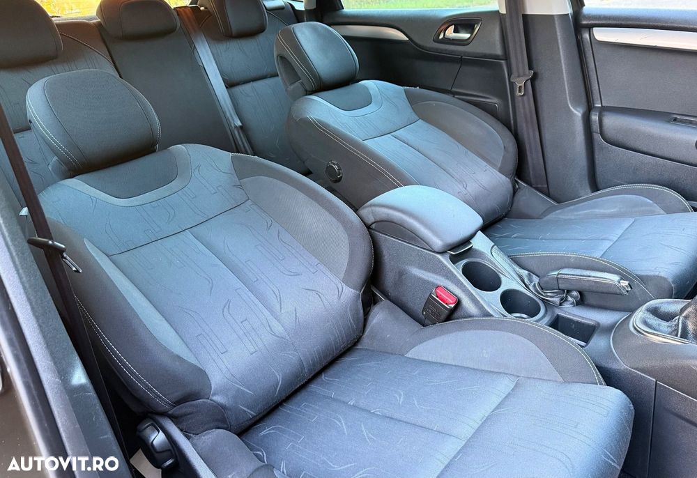 Citroën C4 1.6 HDI Style - 18