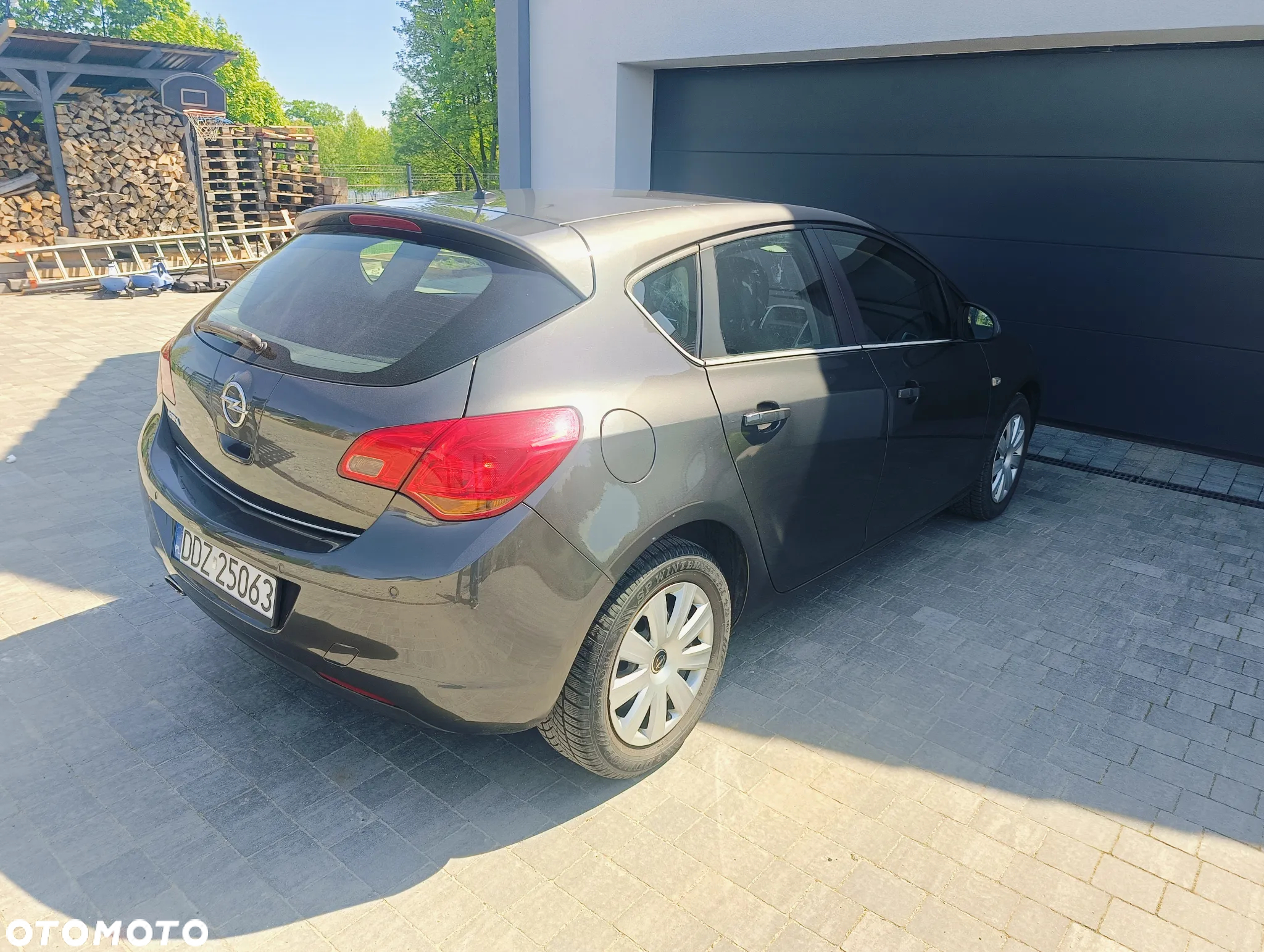 Opel Astra IV 1.4 T Cosmo - 15