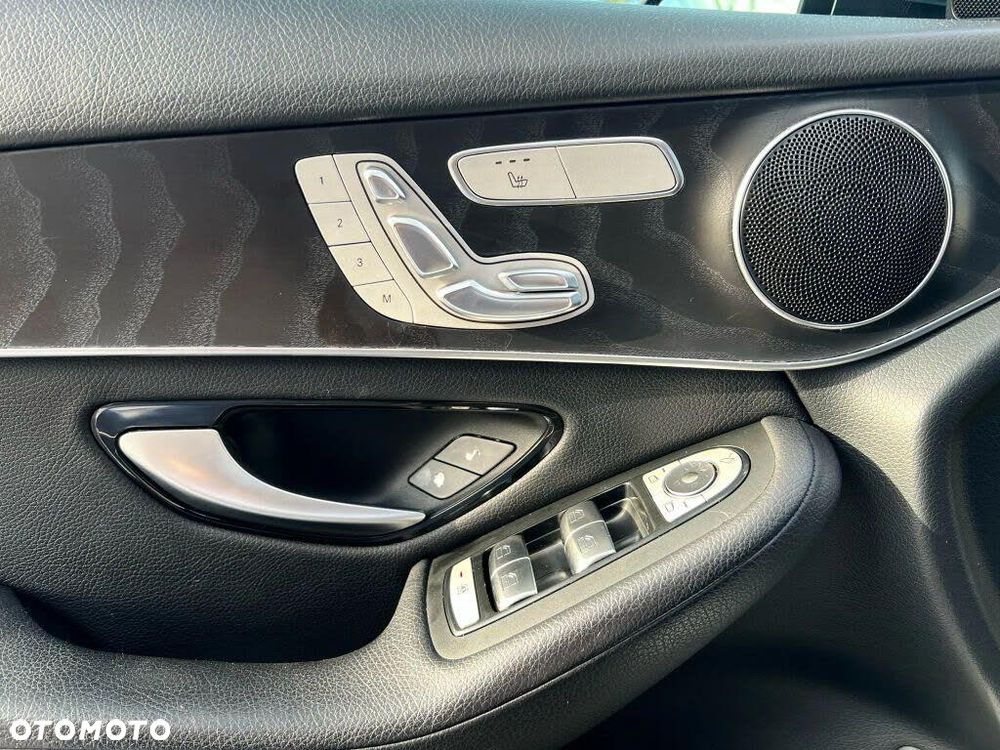 Mercedes-Benz GLC - 15