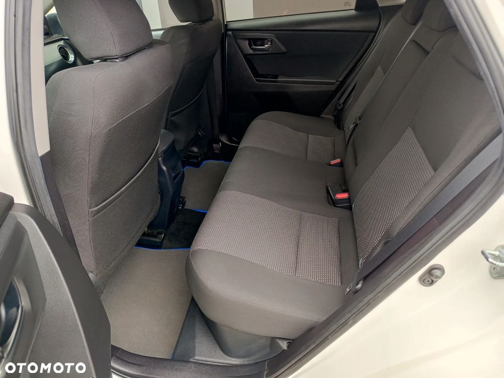 Toyota Auris 1.8 HSD Luna - 15