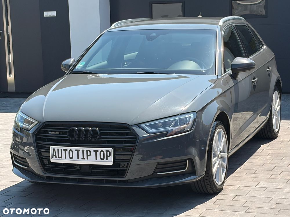 Audi A3 Sportback 2.0 TDI quattro design - 1