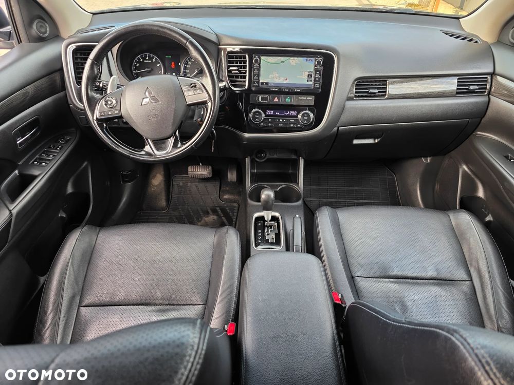 Mitsubishi Outlander 2.0 2WD CVT Diamant Edition+ - 5
