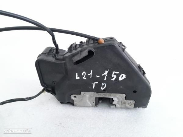 Fecho Porta Tras Dto Mercedes-Benz C-Class (W203) - 5