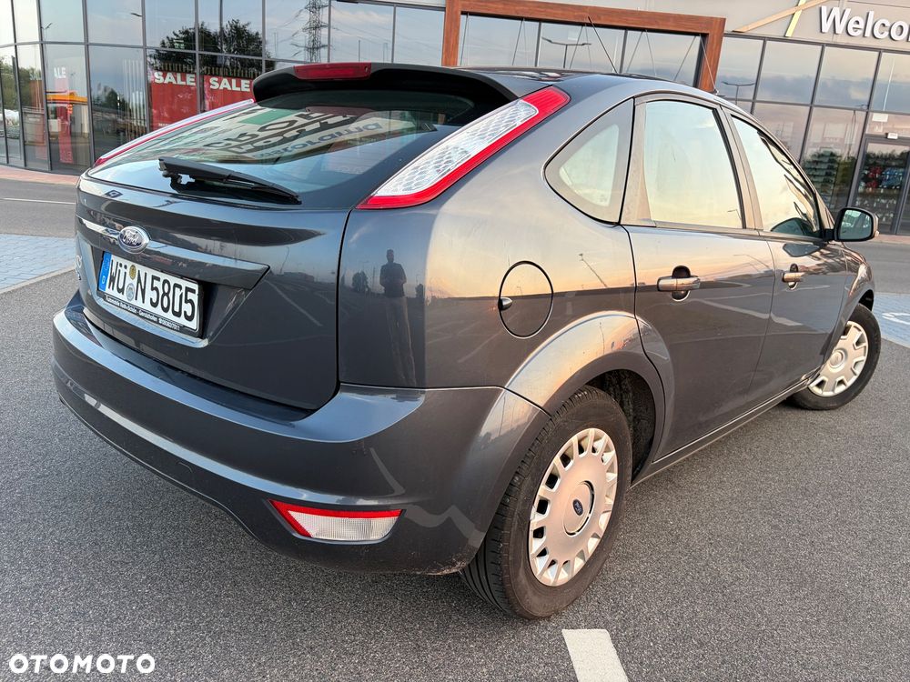 Ford Focus 1.6 Comfort - 5