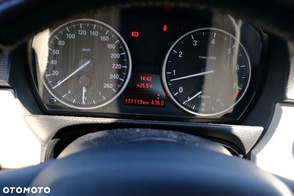 BMW Seria 3 318Ci - 7