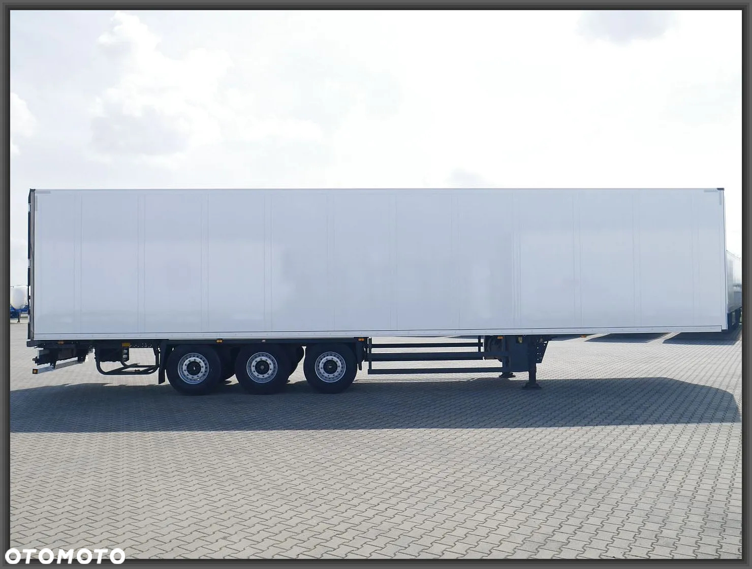 Schmitz Cargobull Chłodnia 60 / Doppelstock / Thermo King 300 / TIP 639985 - 4