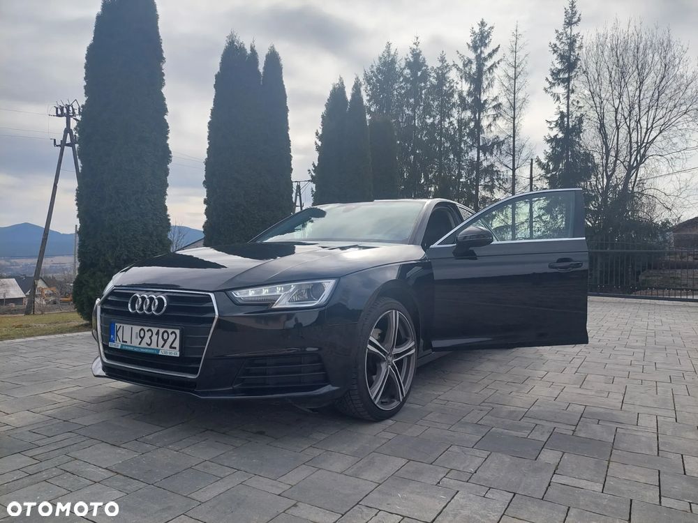 Audi A4 Limousine - 15