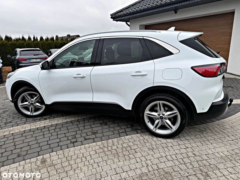 Ford Kuga 2.0 EcoBlue 4x4 TITANIUM - 19