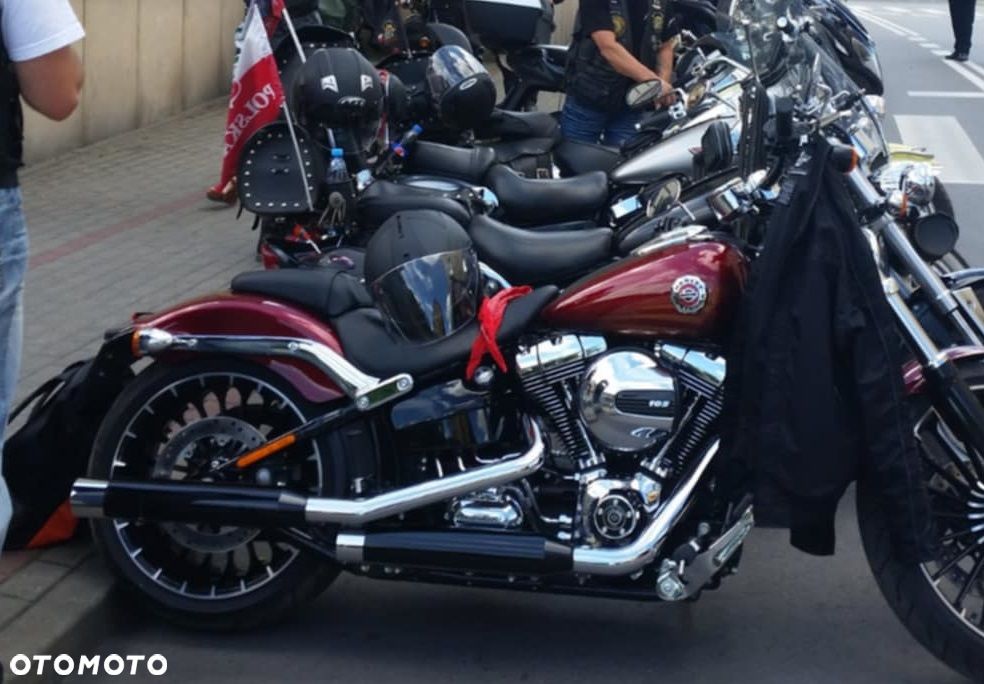 Harley-Davidson FXSB Breakout - 1