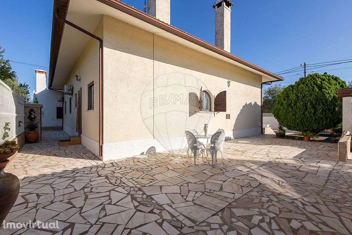 Moradia T3 para venda - Grande imagem: 2/29