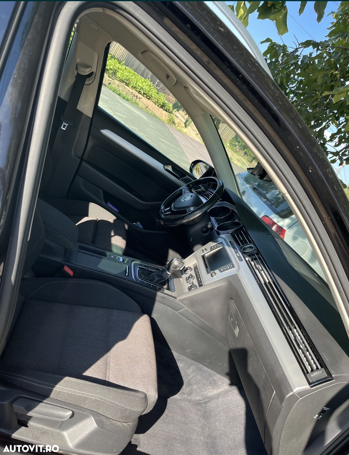 Volkswagen Passat - 5