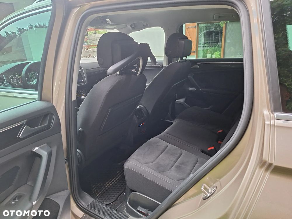 Volkswagen Tiguan - 8