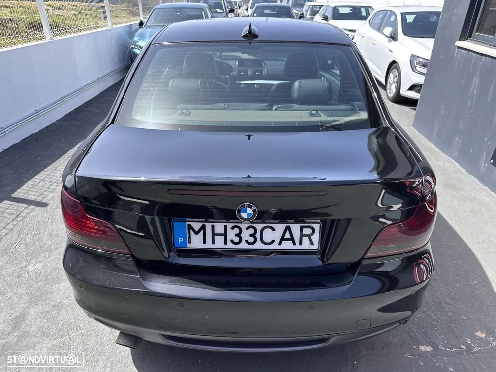 BMW 120 d Limited Edition Lifestyle c/ M Sport Pack - 11