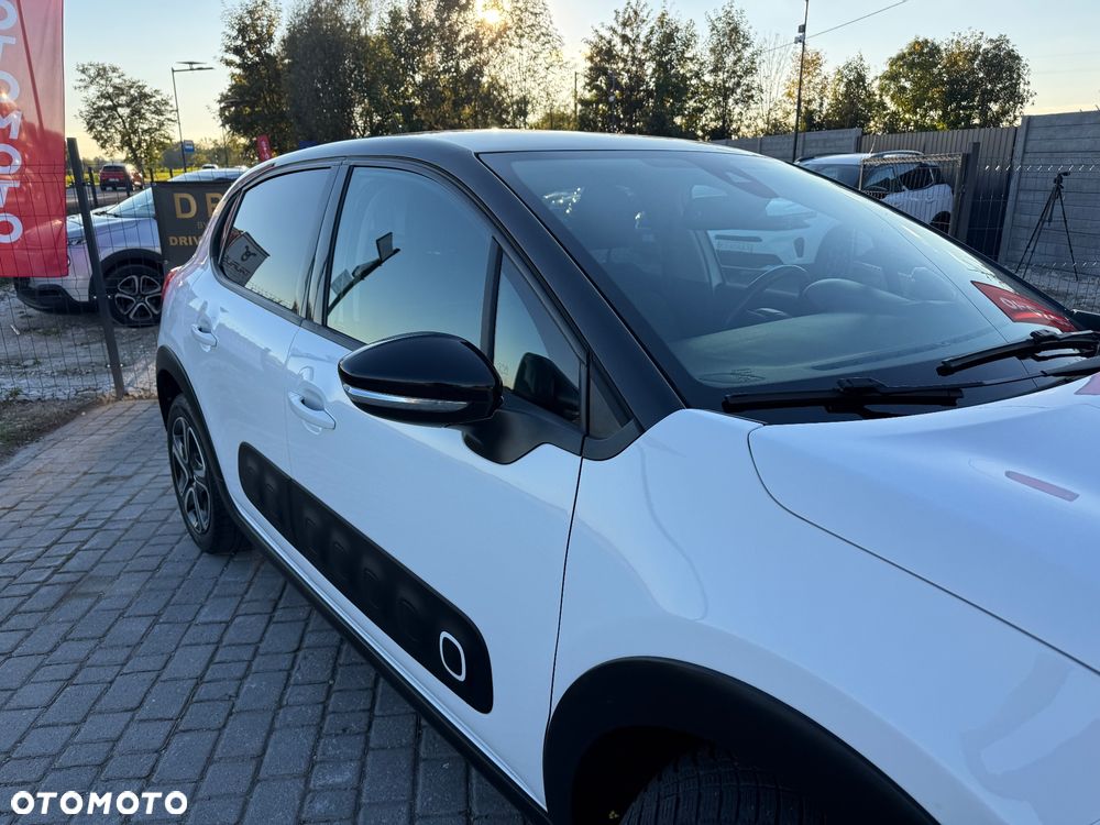Citroën C3 1.2 PureTech GPF Shine S&S - 24