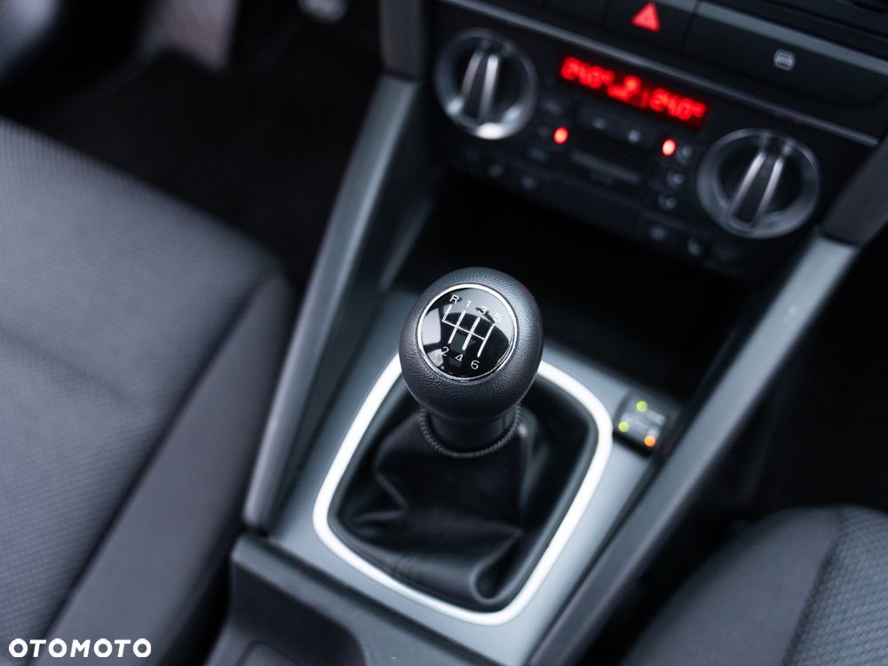 Audi A3 Sportback 1.4 TFSI Attraction - 27