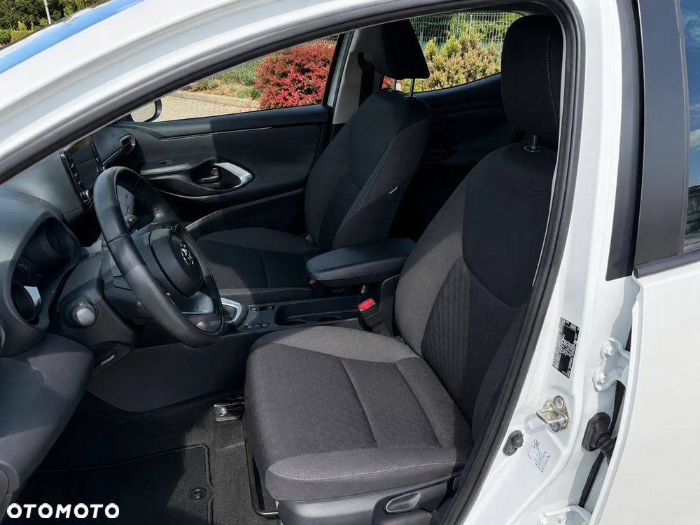 Toyota Yaris Hybrid 1.5 Active - 4