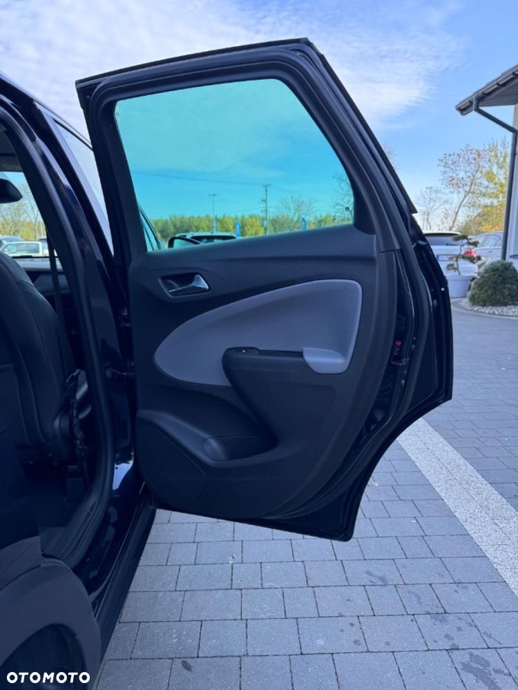 Opel Crossland X - 24
