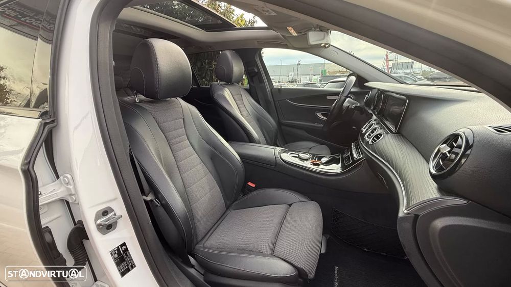 Mercedes-Benz E 300 de Avantgarde 4Matic - 33