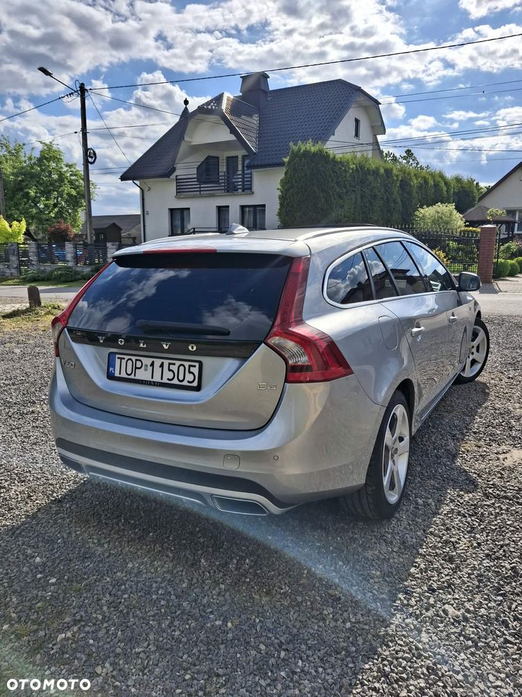 Volvo V60 - 10
