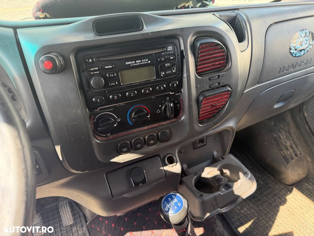 Ford Transit - 7