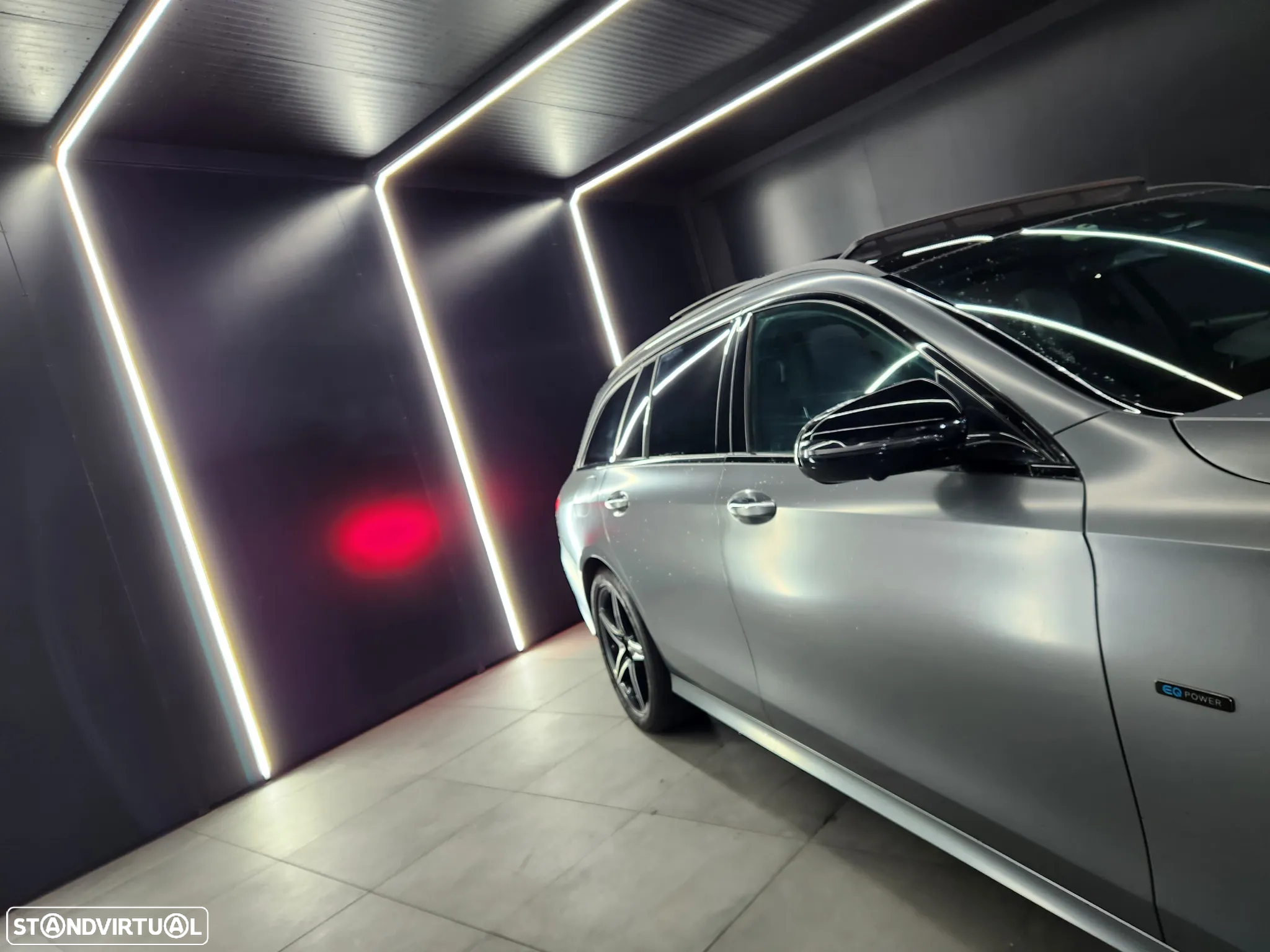 Mercedes-Benz E 300 de AMG Line - 6