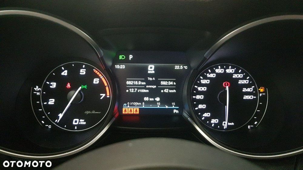 Alfa Romeo Stelvio - 26