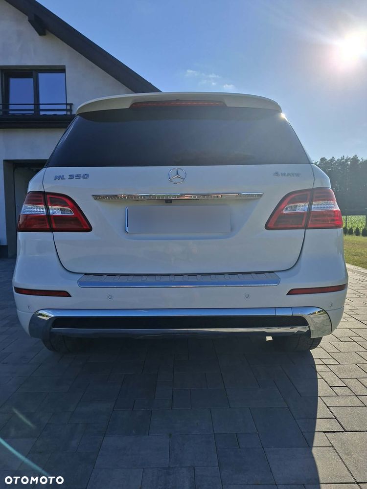 Mercedes-Benz ML 350 BlueEff 4-Matic - 4