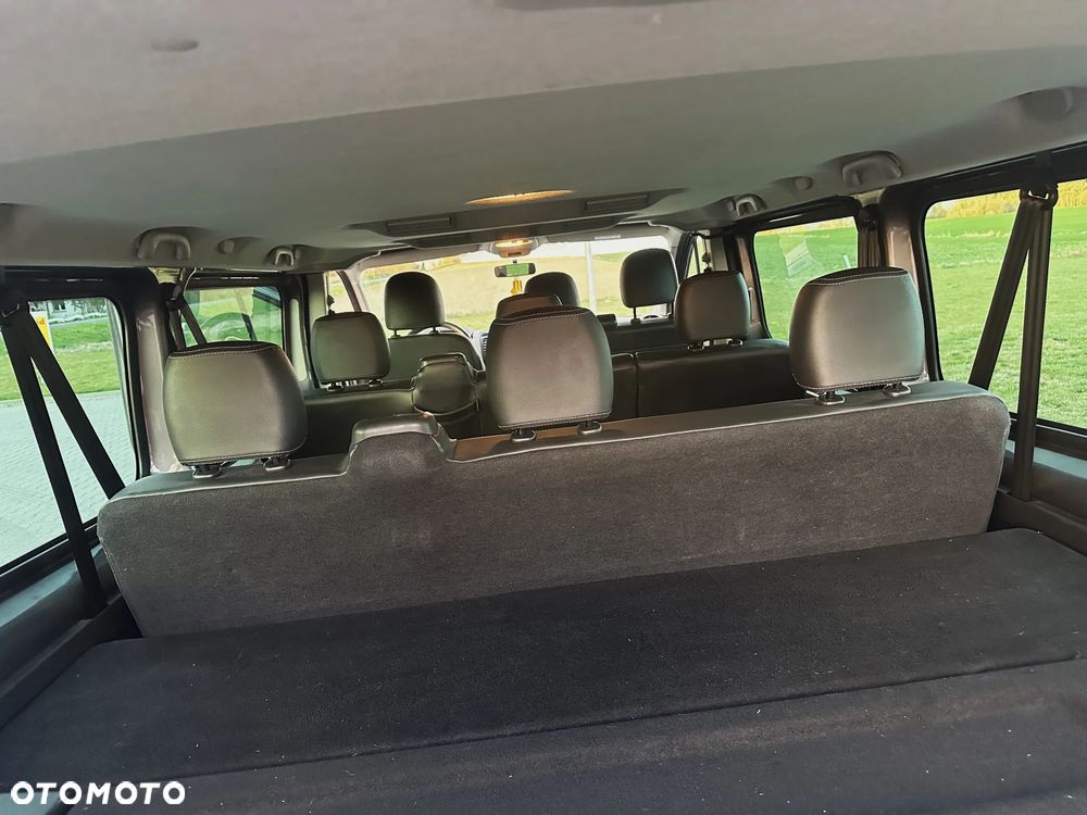 Renault Trafic Grand Passenger 3,0t Pack Clim - 32