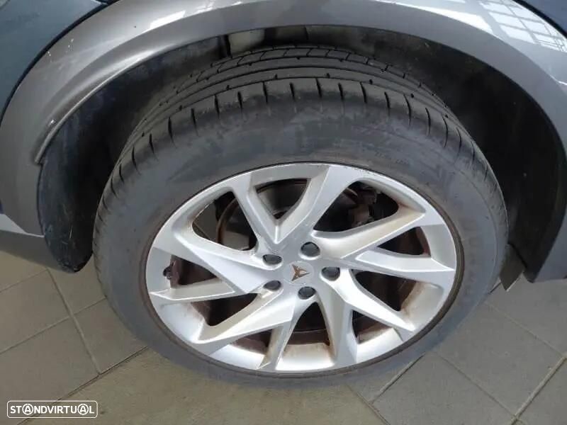 Cupra Formentor 1.4 e-Hybrid DSG - 6