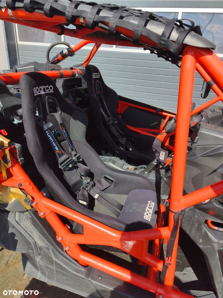 Can-Am Maverick - 9