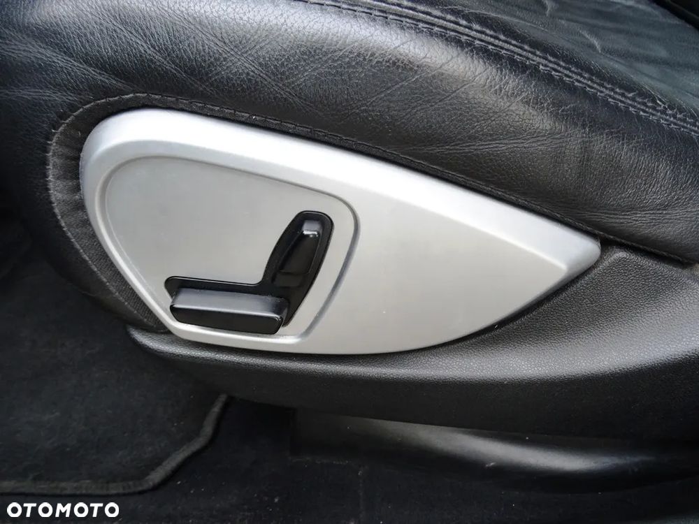 Mercedes-Benz Klasa R 320 CDI L 4-Matic - 22