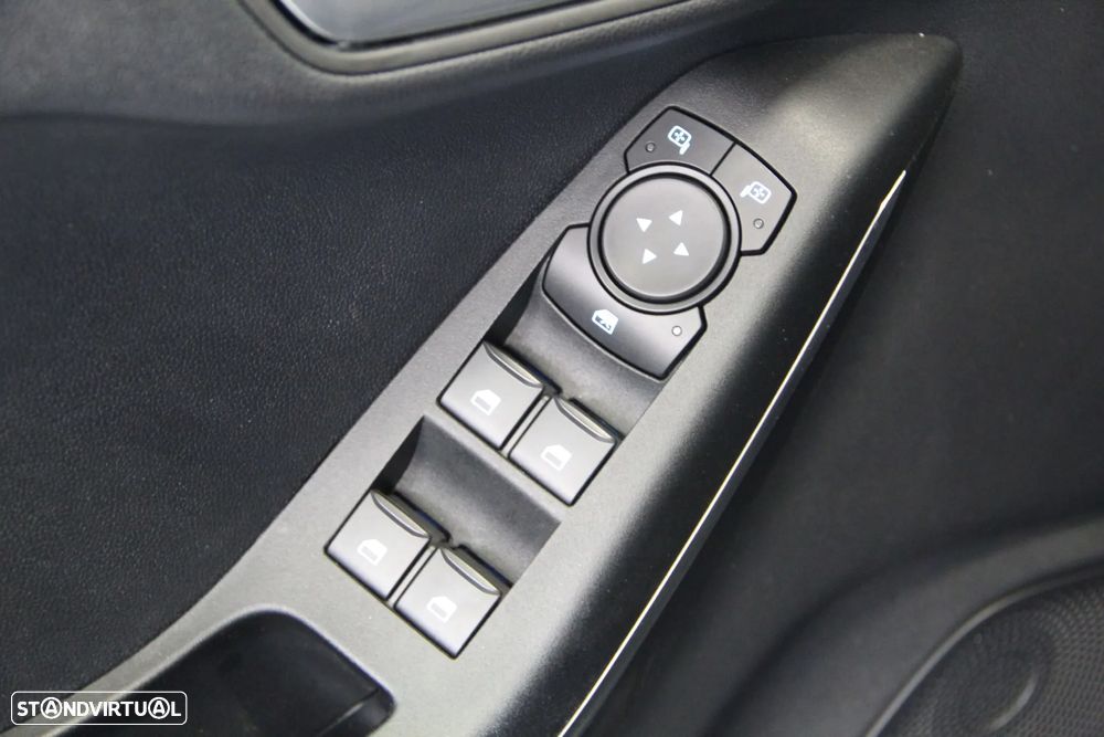 Ford Fiesta 1.0 EcoBoost MHEV ST-Line X - 17