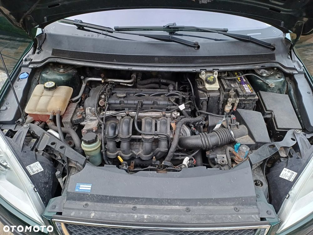 Ford Focus 1.6 Ti-VCT Ghia - 36