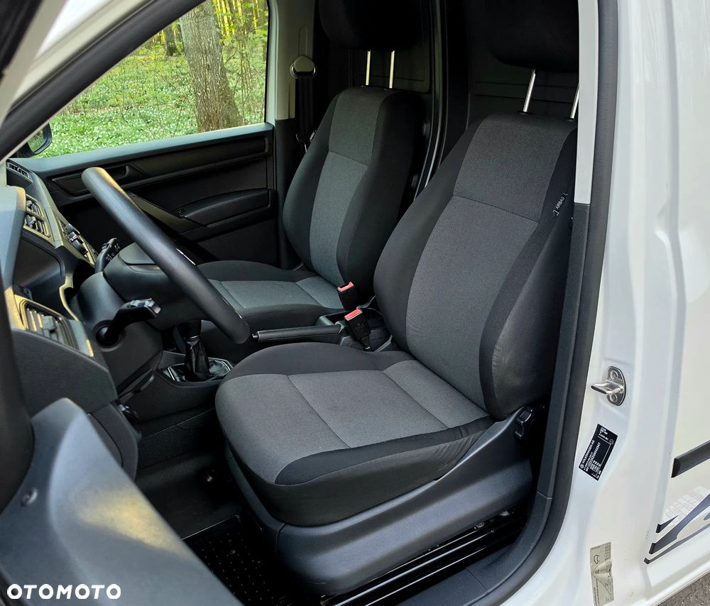 Volkswagen Caddy - 10